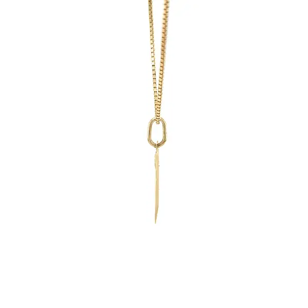 字母 W 黄金吊坠