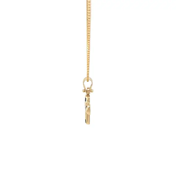 镶嵌锆石的金色十字架