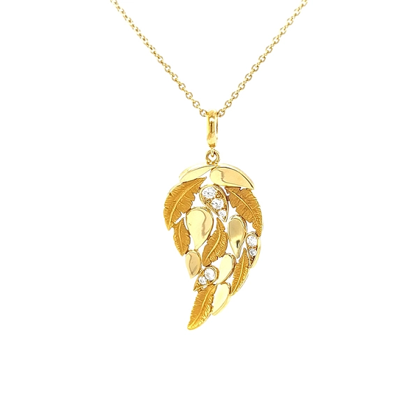 Carrera y Carrera Hechizo Romance 镶钻黄金吊坠