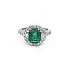 镶祖母绿和钻石的金戒指