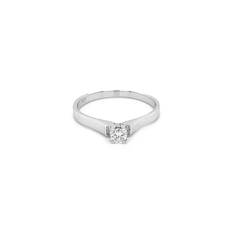 镶钻黄金订婚戒指