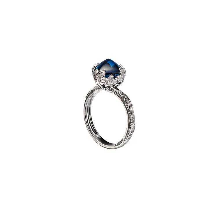 Carrera y Carrera Lia 金戒指