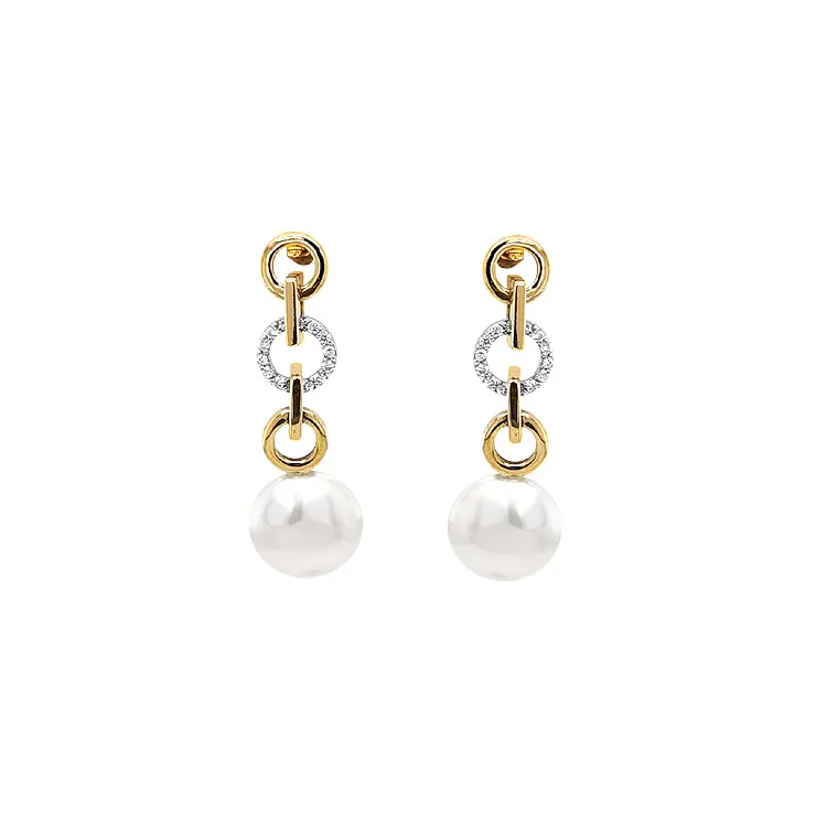 天然珍珠和钻石黄金耳环