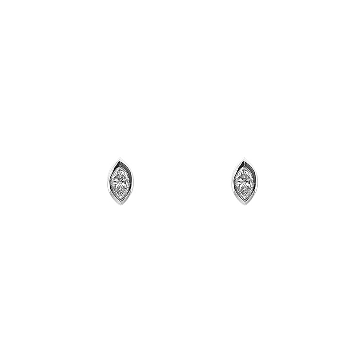 镶钻金耳环