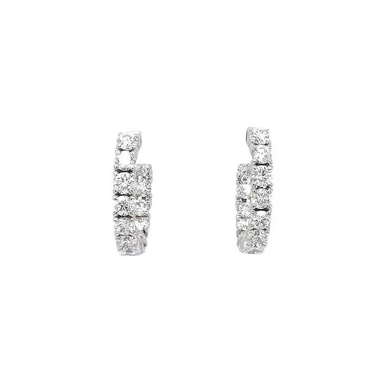 镶钻圆形金耳环