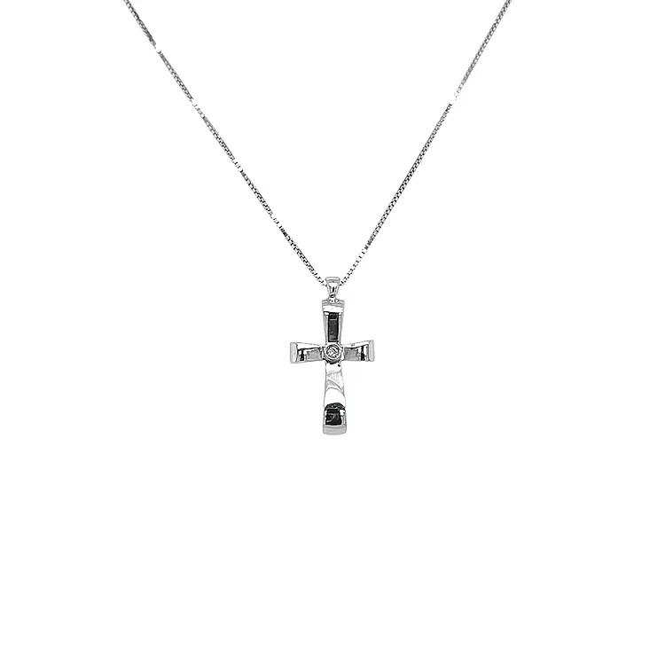 十字架镶钻黄金吊坠