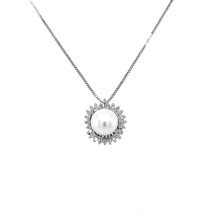 镶天然珍珠和钻石的黄金吊坠