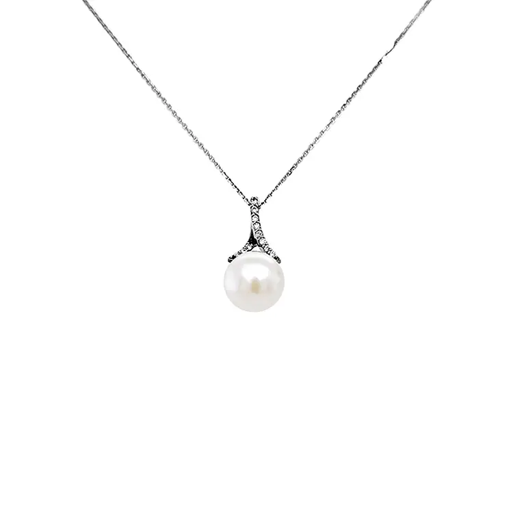 镶天然珍珠和钻石的黄金吊坠