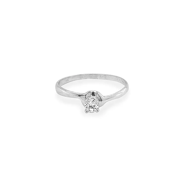 锆石金订婚戒指