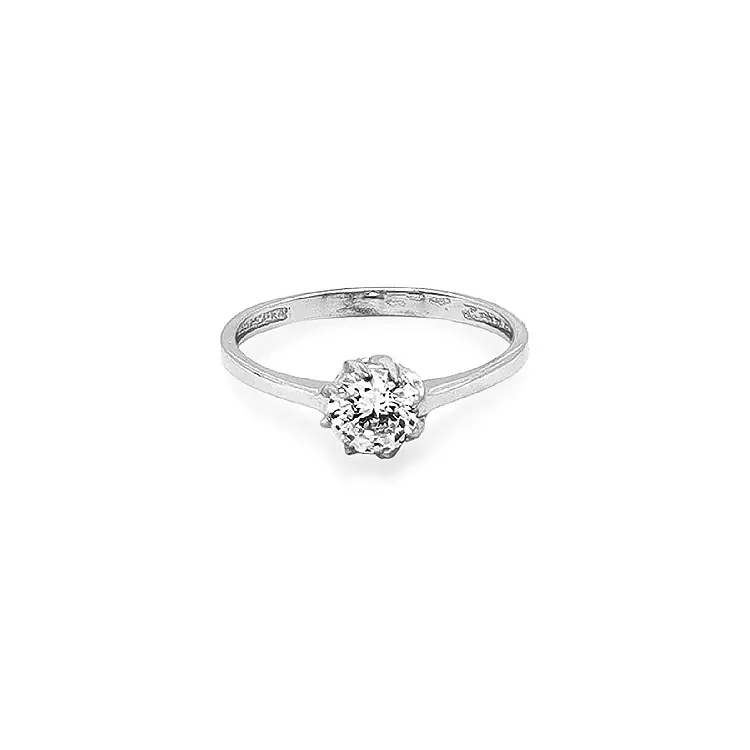 锆石金订婚戒指