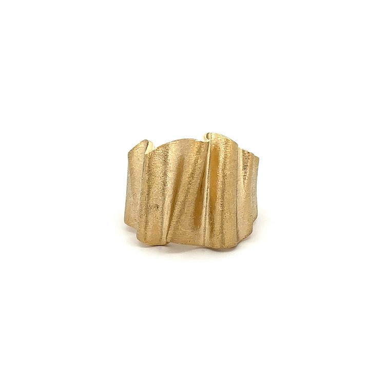 黄金专属戒指
