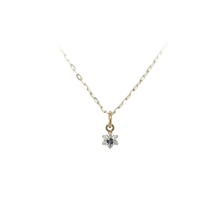 镶蓝色宝石的黄金吊坠