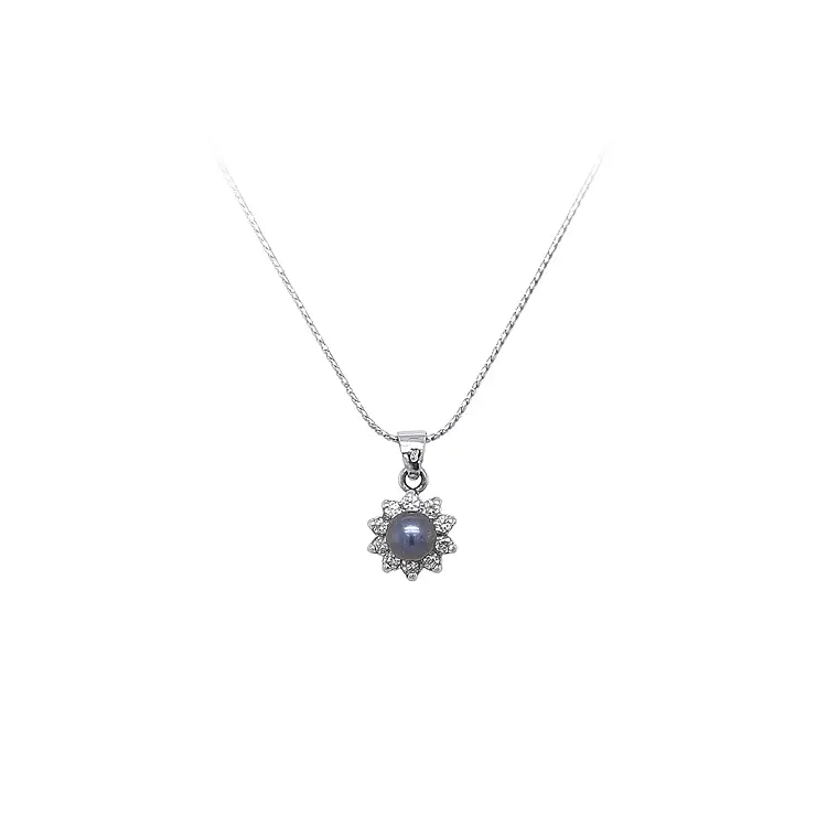 珍珠与锆石白金吊坠