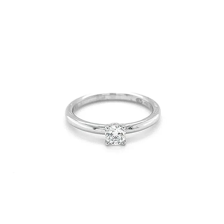 Beny 黄金镶钻订婚戒指