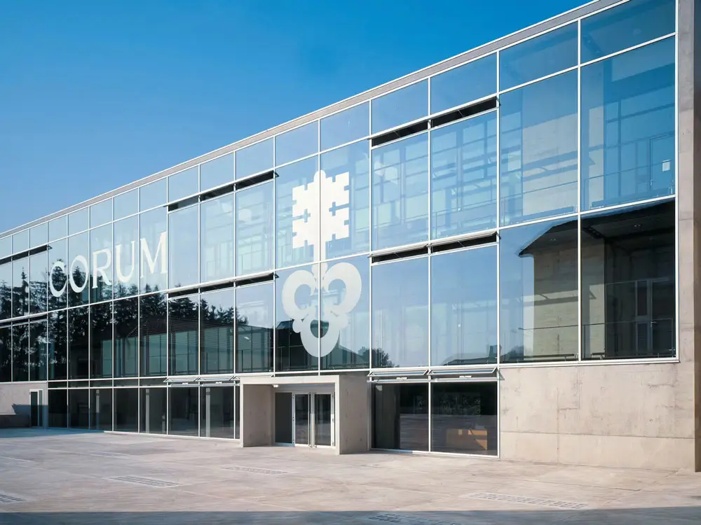 Corum 海军上将杯 AC-One 45 帆船赛 040.101.04/0F01 AN10