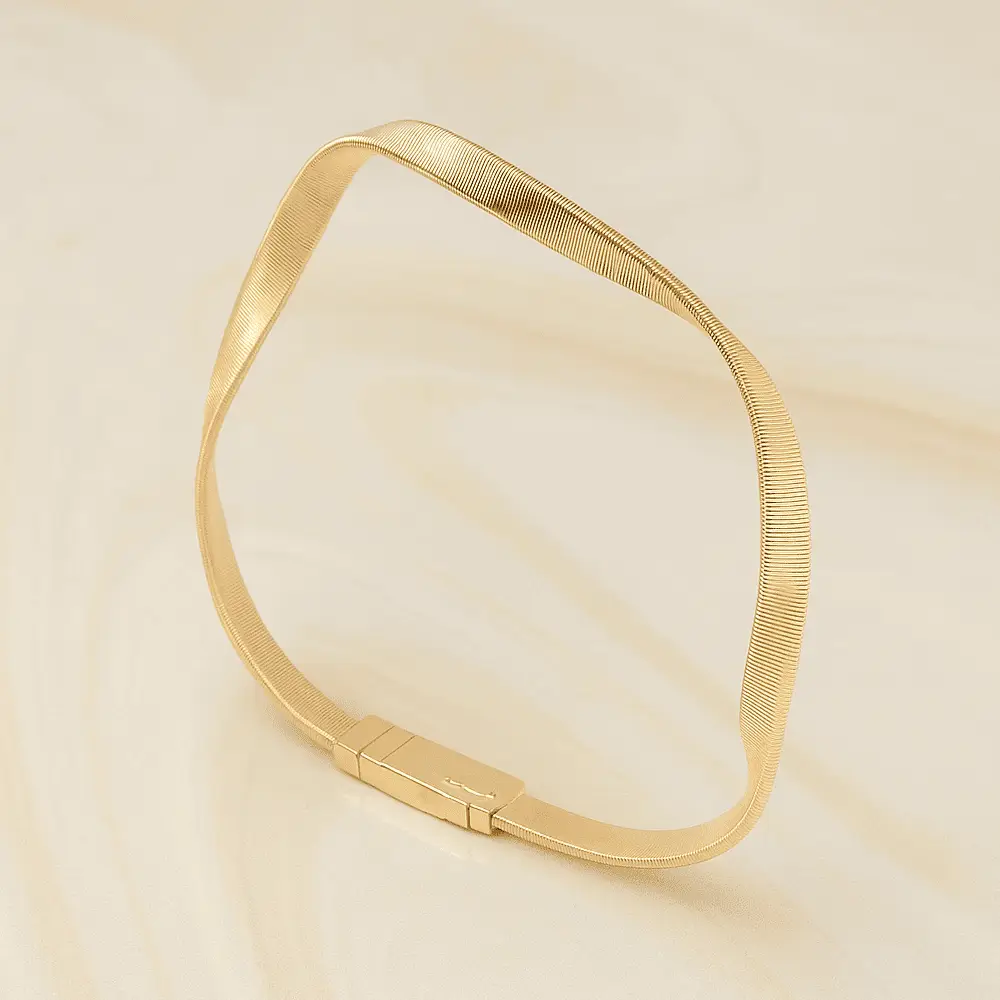 手镯类型：哪种手镯更能突出您的风格？