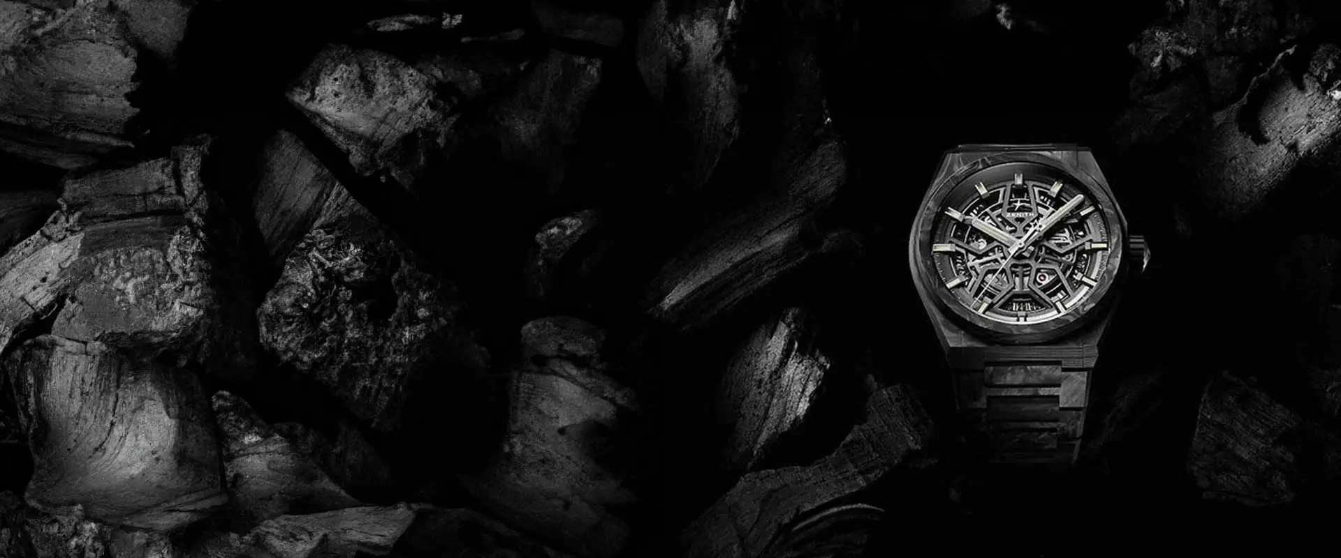 真力时 Defy Classic Carbon：轻质和创新设计的革命