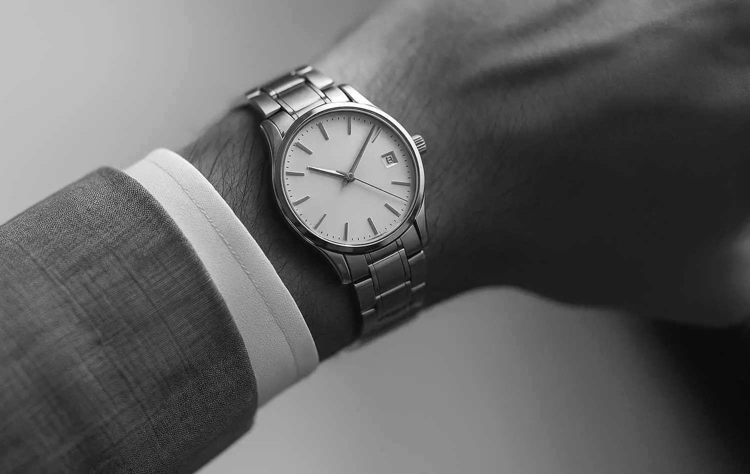 3.您将立即获得一块功能齐全的手表