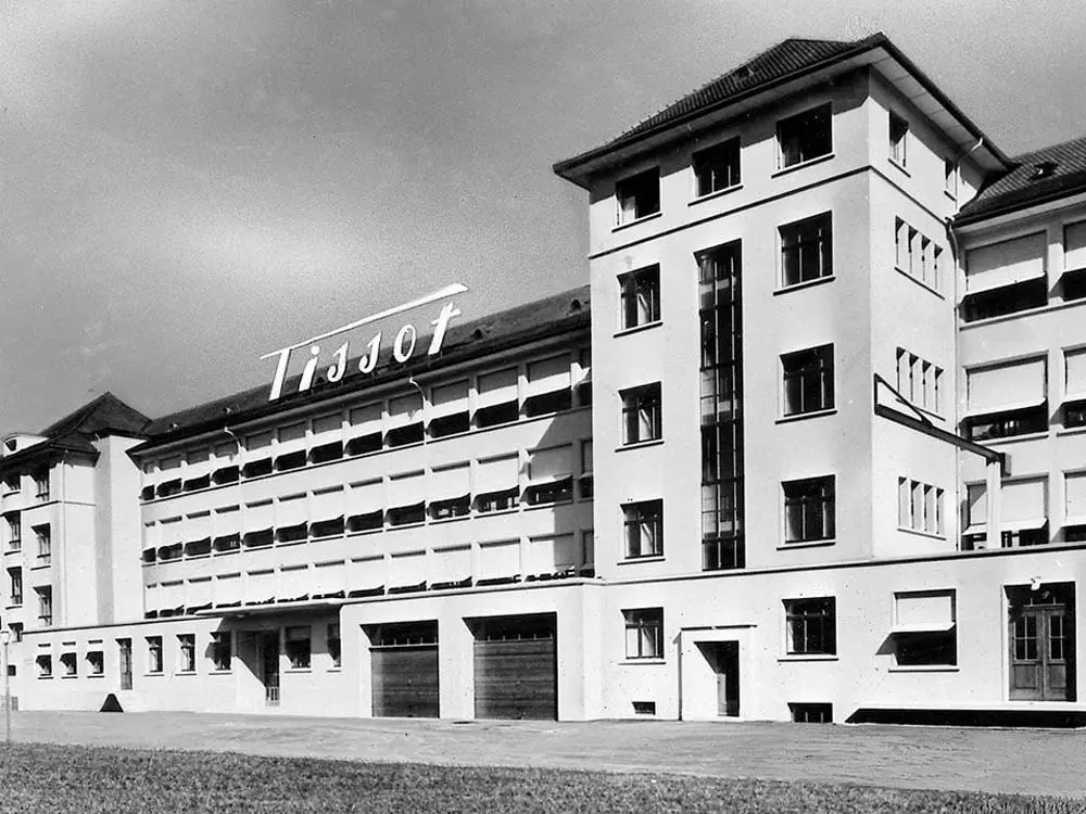 天梭力洛克自动腕表 T41.2.183.33