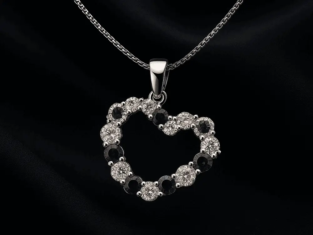 如何保养奢侈品吊坠