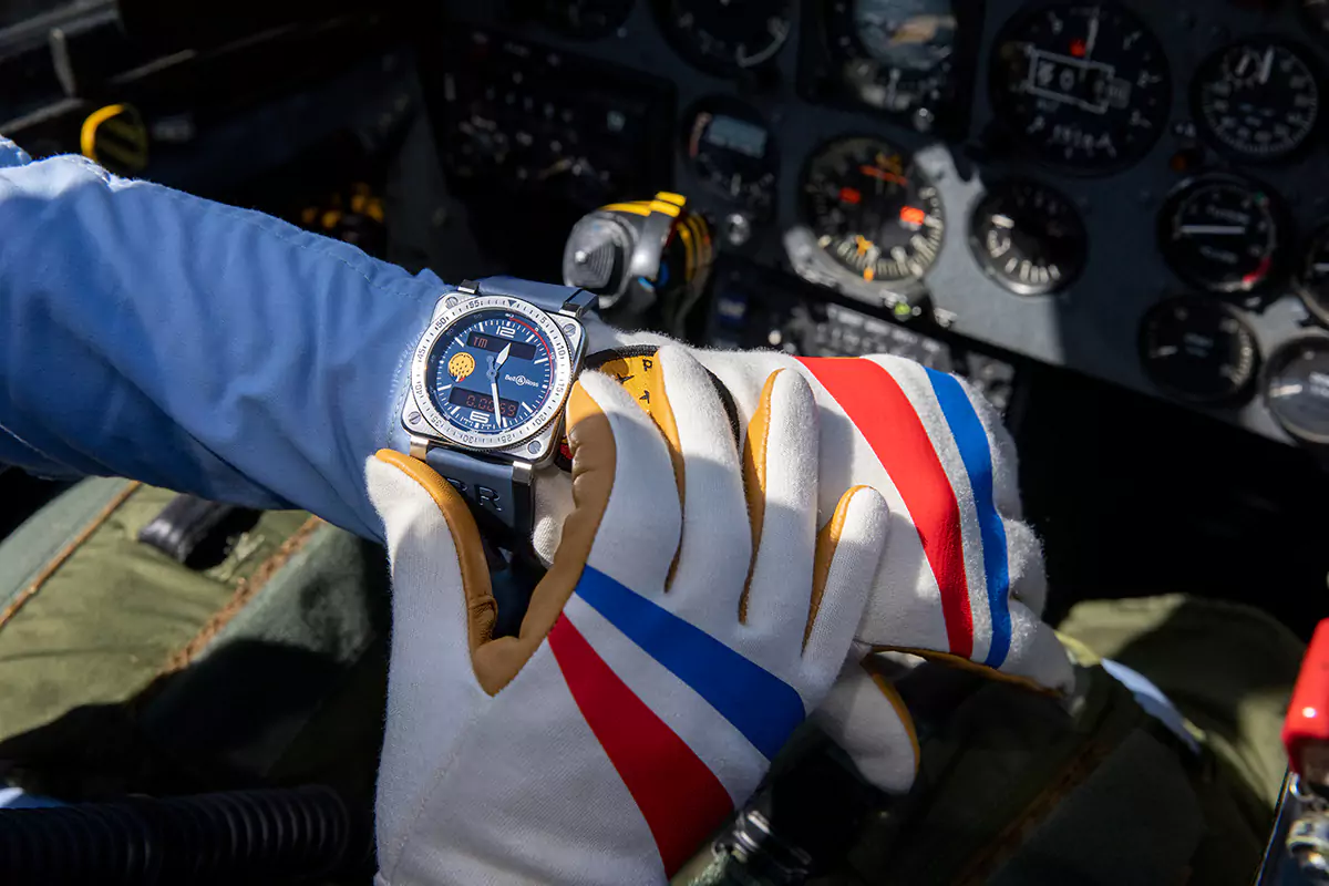 BR 03 Type A Patrouille de France:钟表间的空中飞人